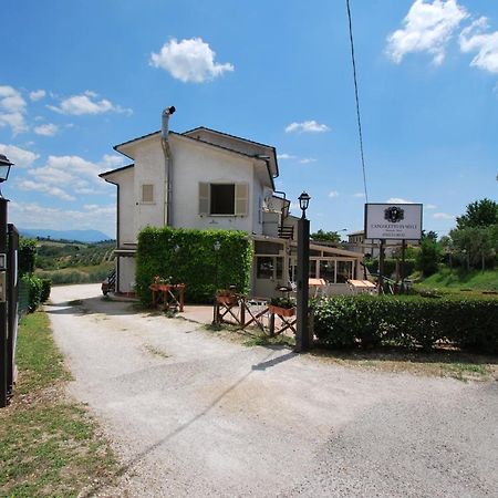 Hotel & Ristorante L'Angoletto In Selci Selci  Εξωτερικό φωτογραφία